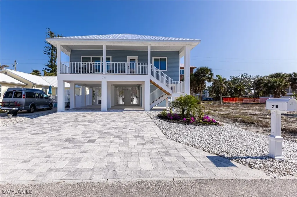 210 Pearl Street Fort Myers Beach FL 33931