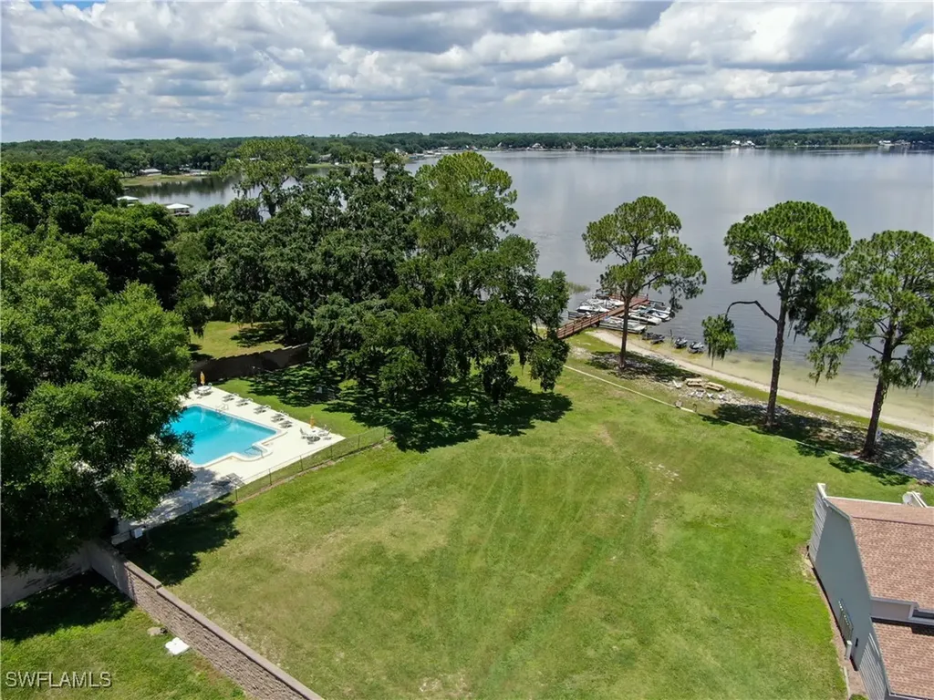 11001 SE Sunset Harbor Road Summerfield FL 34491