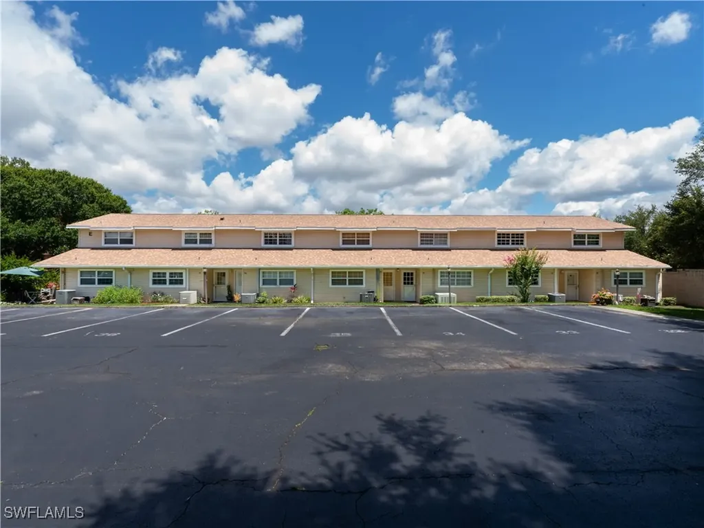 11001 SE Sunset Harbor Road Summerfield FL 34491