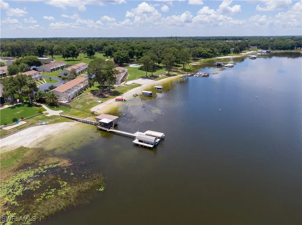 11001 SE Sunset Harbor Road Summerfield FL 34491