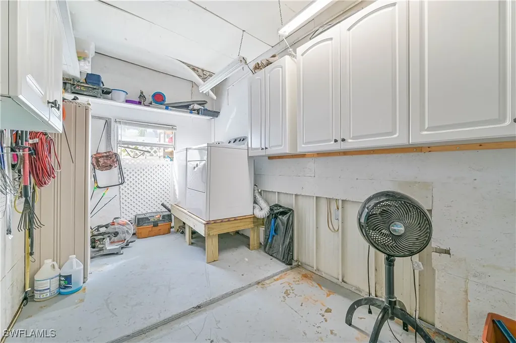 138 Lexington Avenue Fort Myers FL 33908