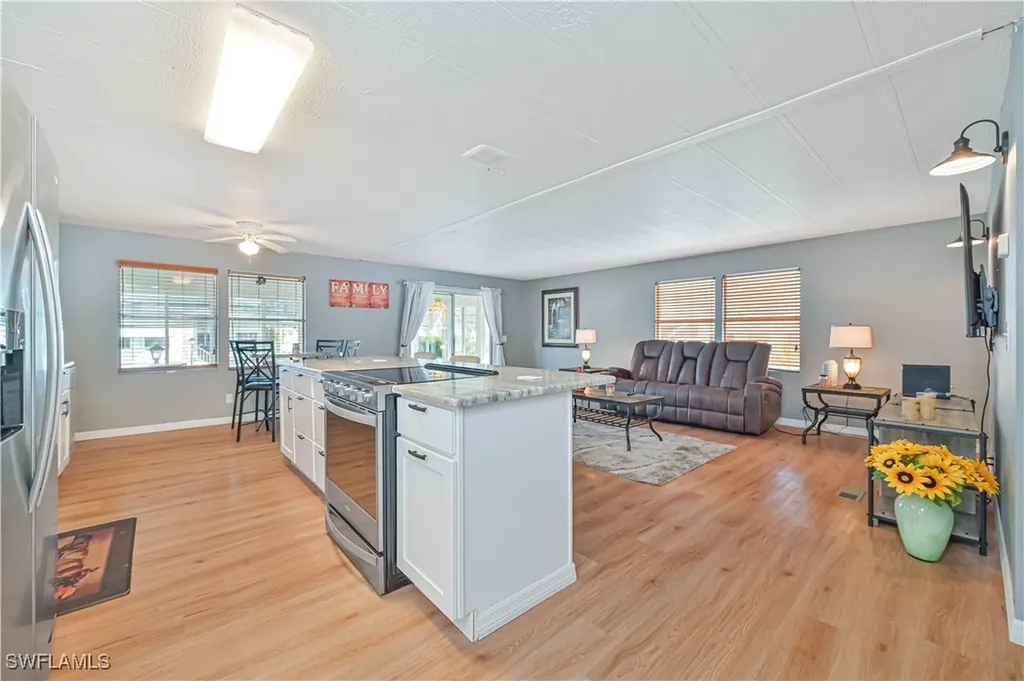 138 Lexington Avenue Fort Myers FL 33908