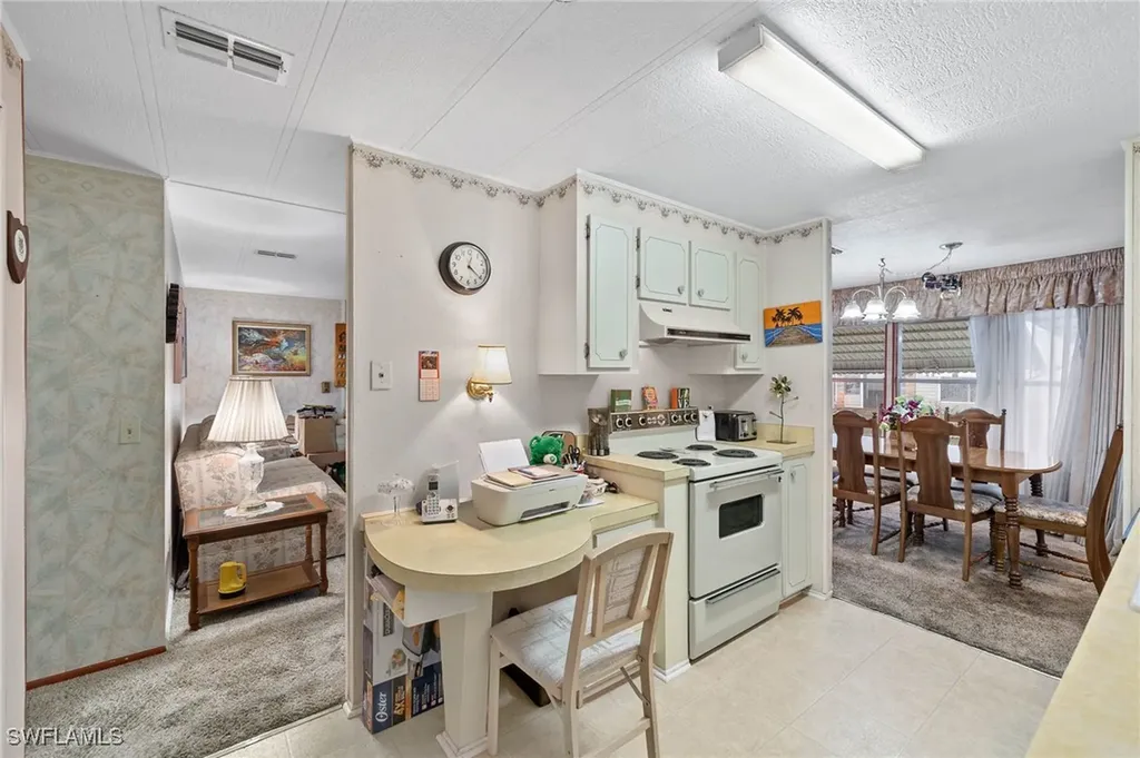 9004 Arbor Drive North Fort Myers FL 33903