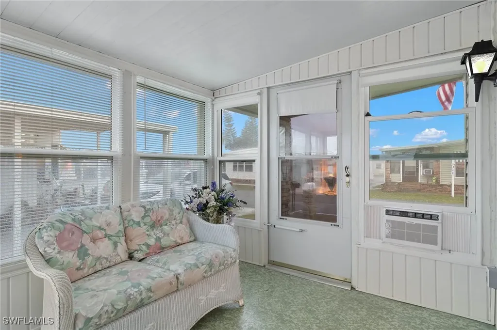 9004 Arbor Drive North Fort Myers FL 33903