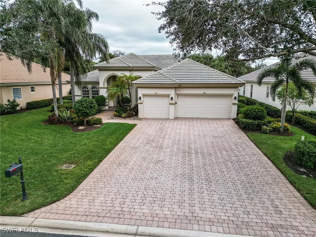 Estero FL, 22231 Kenwood Isle Drive