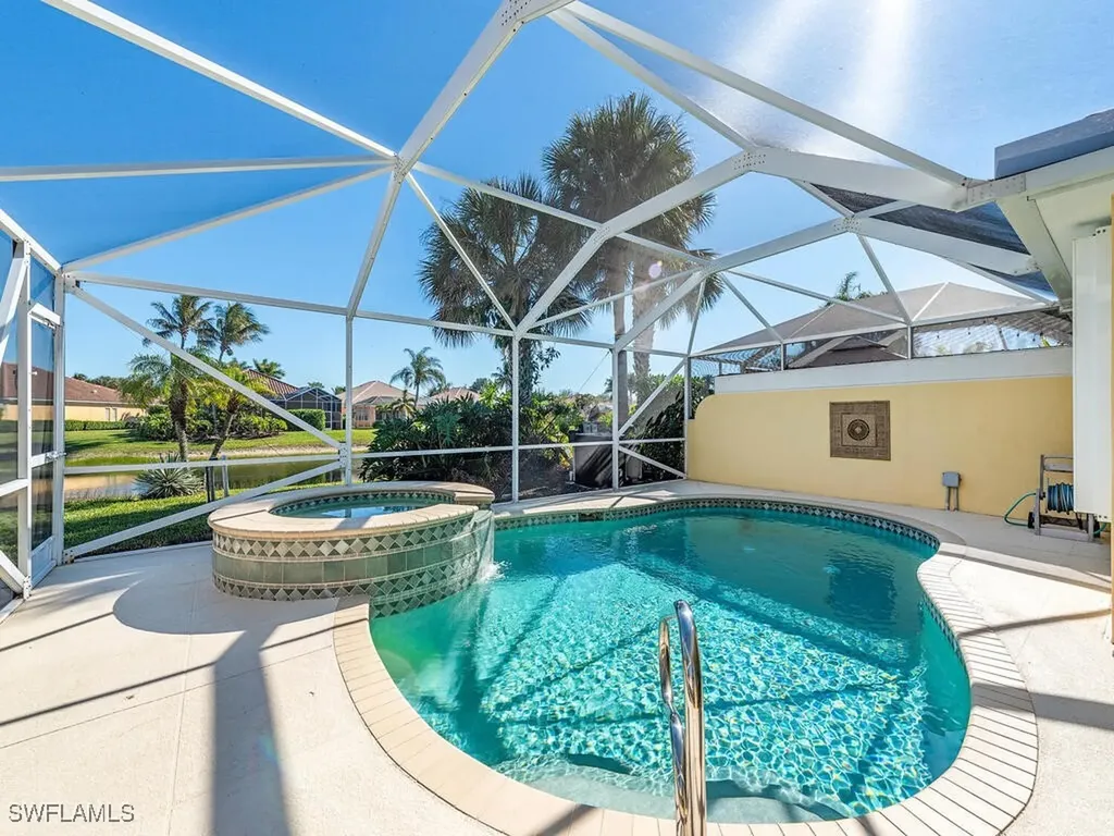 7162 Marconi Court Naples FL 34114