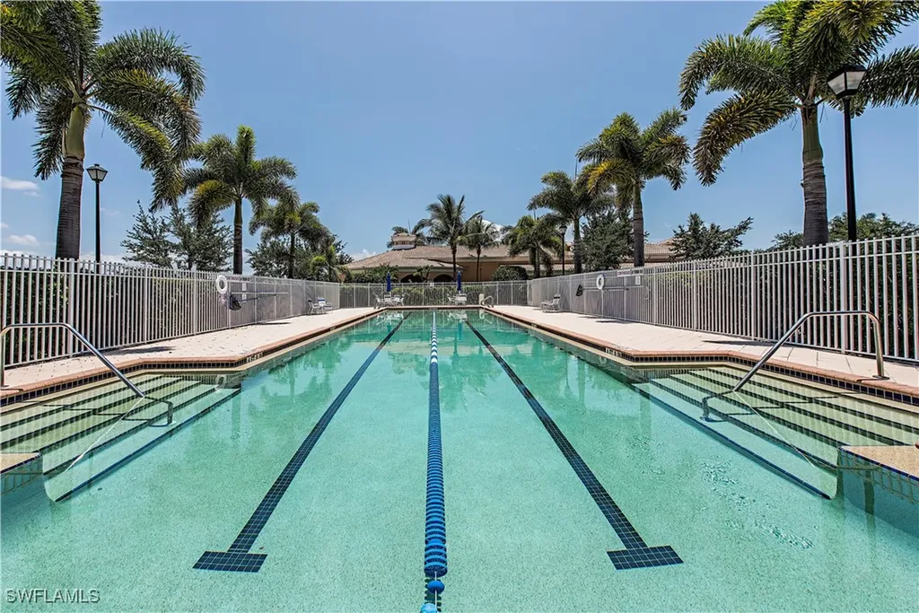 7162 Marconi Court Naples FL 34114