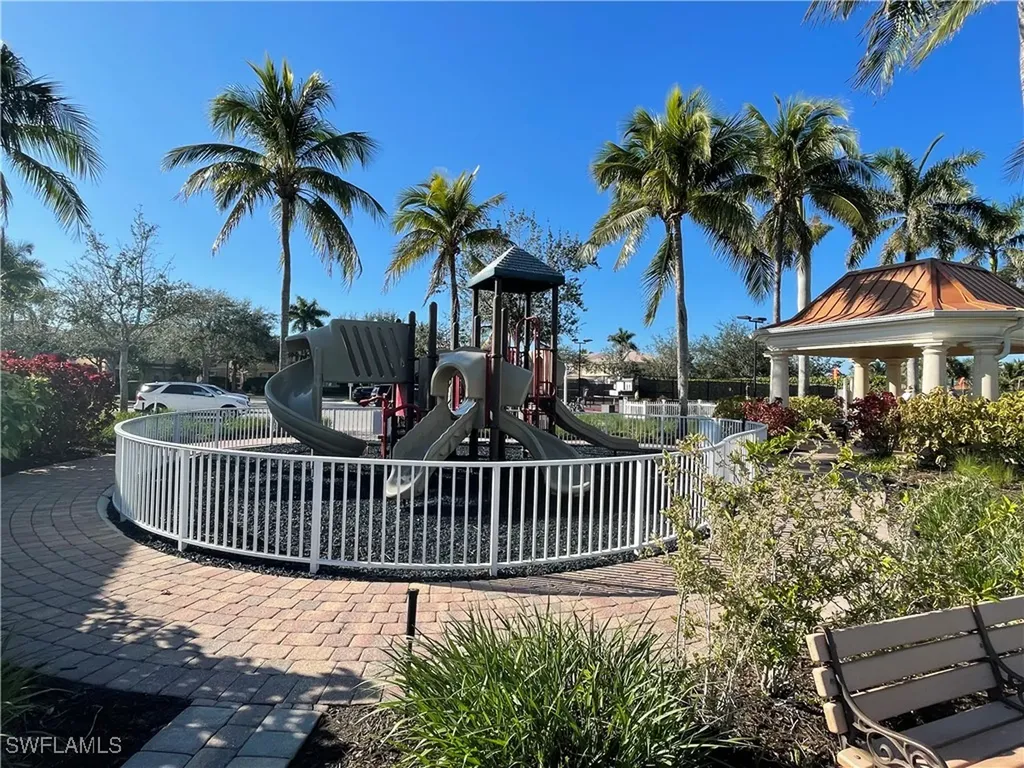 7162 Marconi Court Naples FL 34114