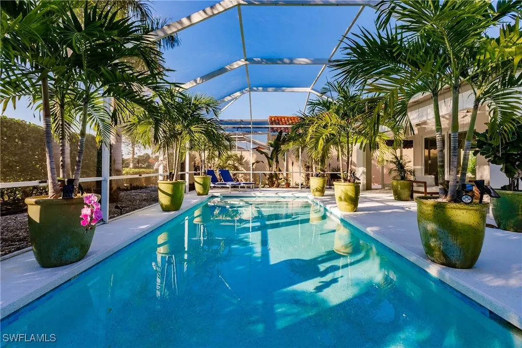 4249 Montalvo Court Naples FL 34109