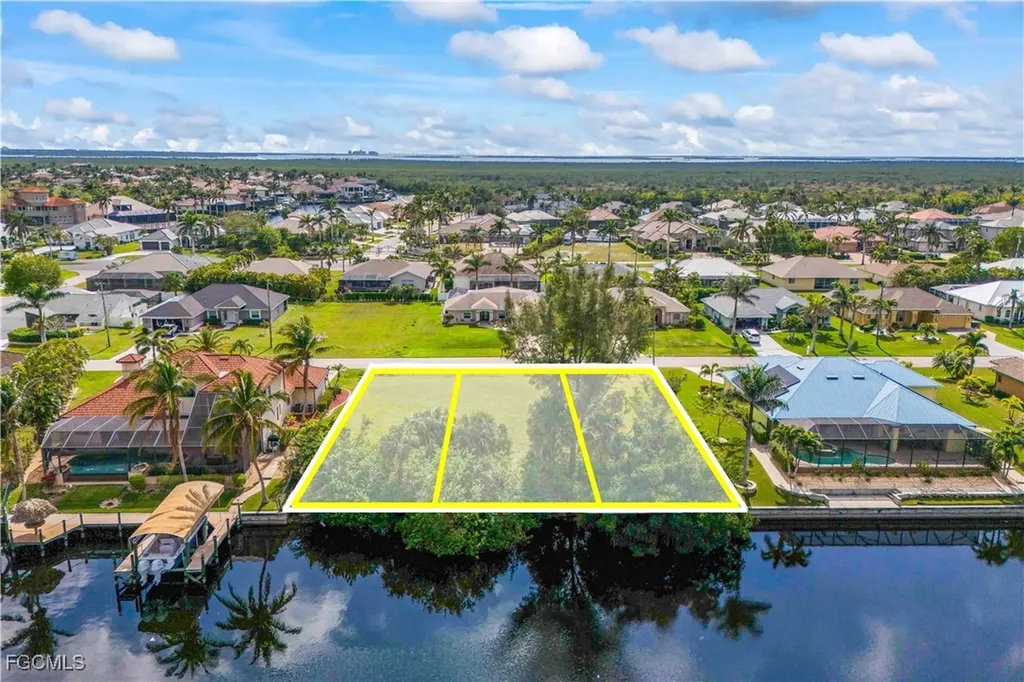 2301 SW 54th Lane Cape Coral FL 33914