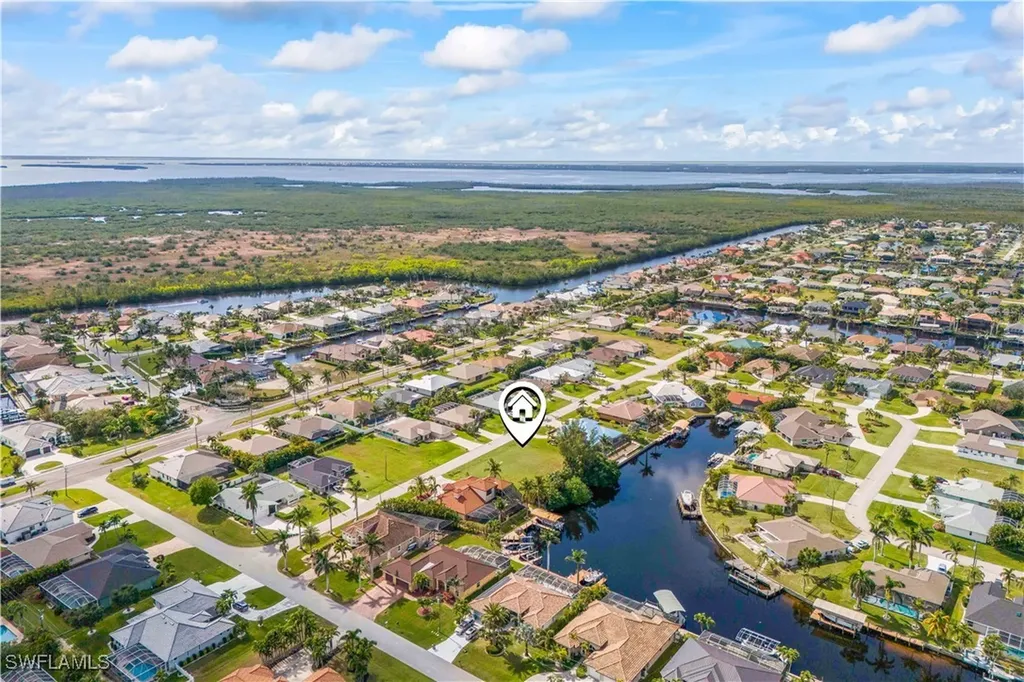 2301 SW 54th Lane Cape Coral FL 33914