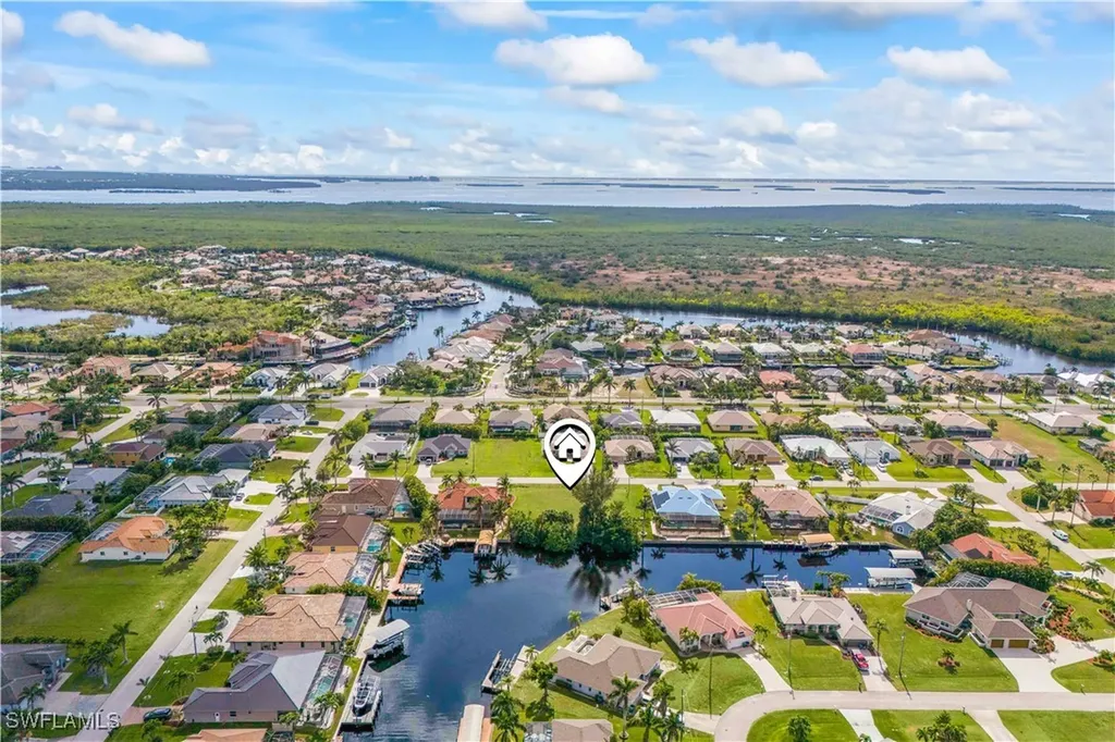 2301 SW 54th Lane Cape Coral FL 33914