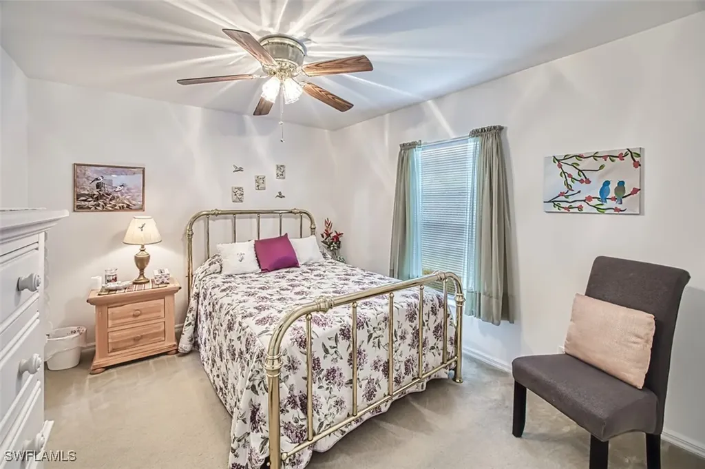 2124 NE 9th Place Cape Coral FL 33909