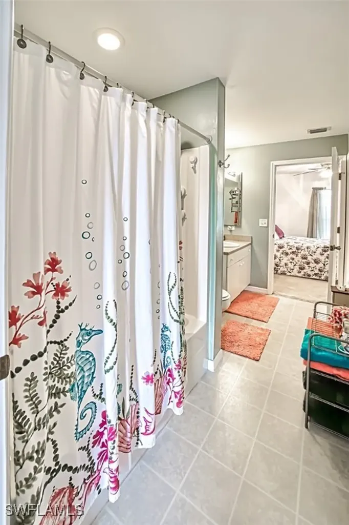 2124 NE 9th Place Cape Coral FL 33909