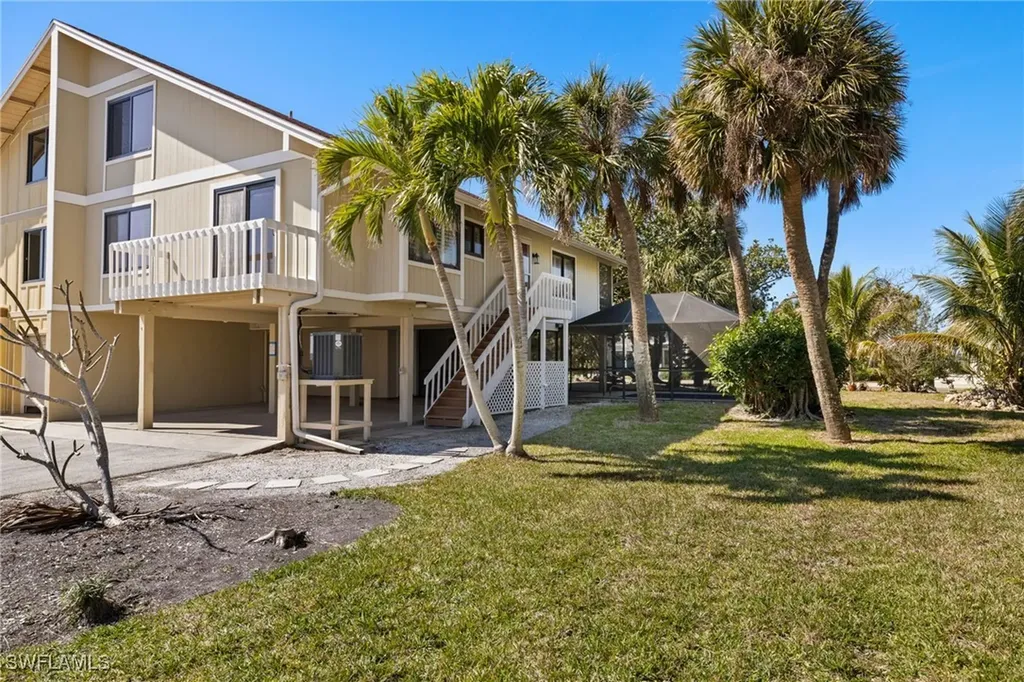 996 Greenwood Court N Sanibel FL 33957