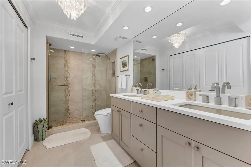 300 Park Shore Drive Naples FL 34103
