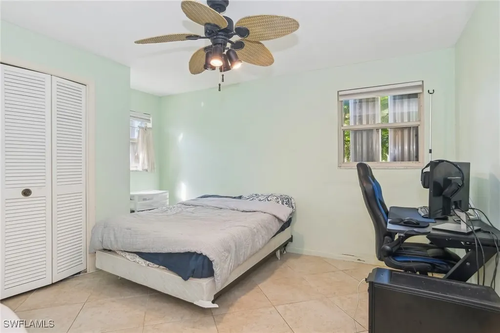 4436 Lakewood Boulevard Naples FL 34112