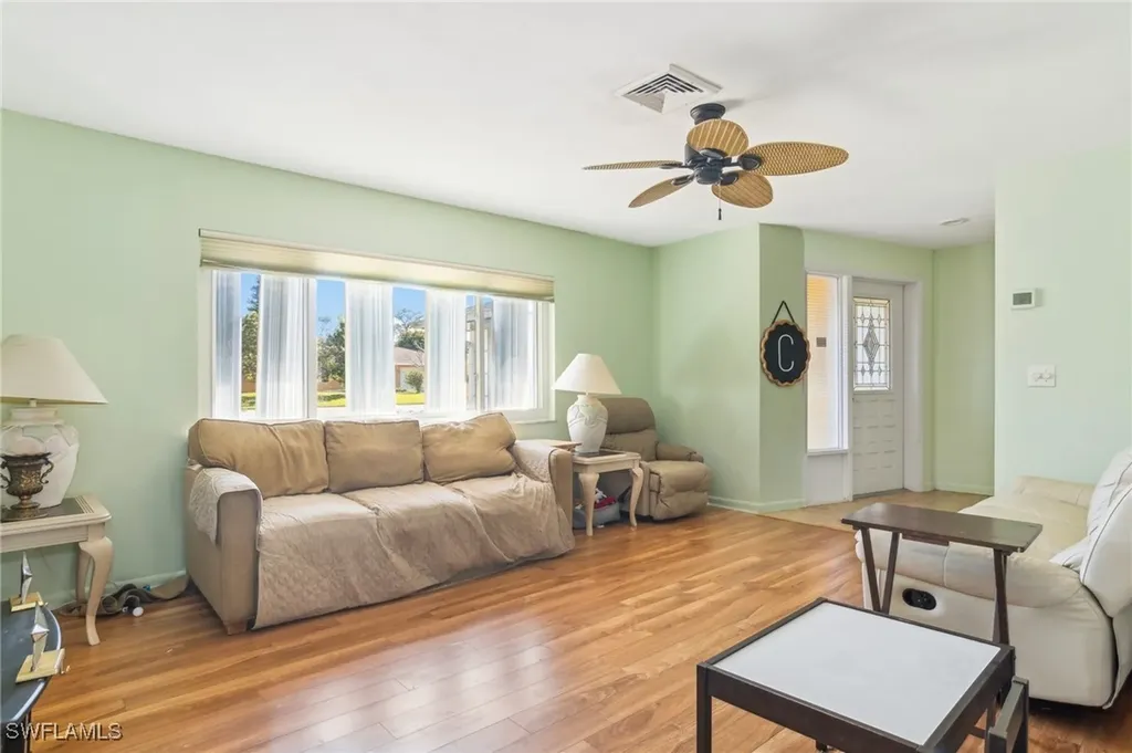 4436 Lakewood Boulevard Naples FL 34112
