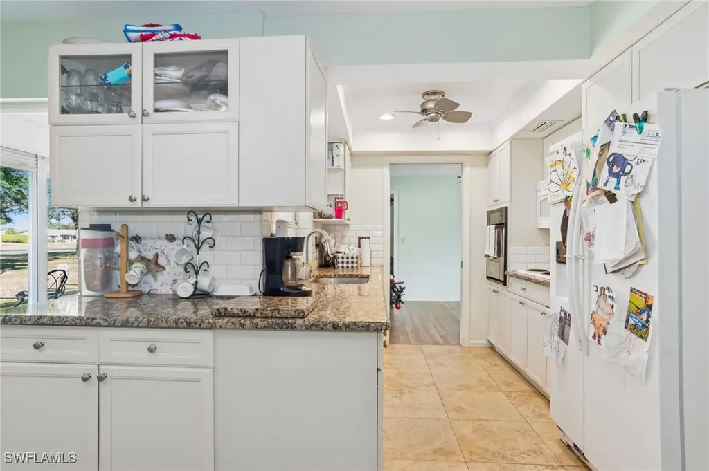 4436 Lakewood Boulevard Naples FL 34112