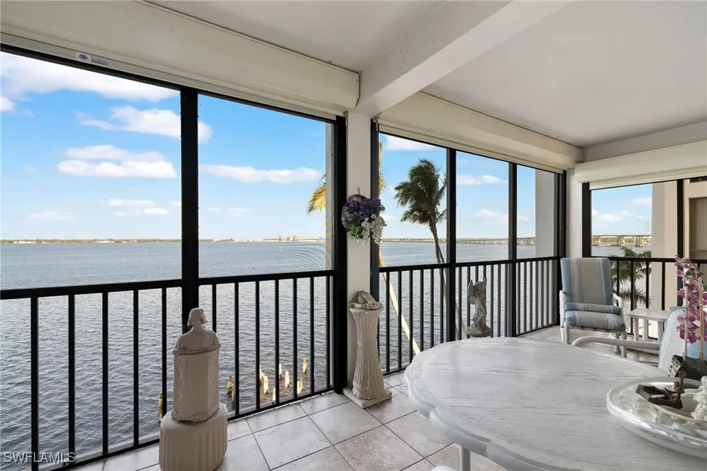 1925 Clifford Street Fort Myers FL 33901
