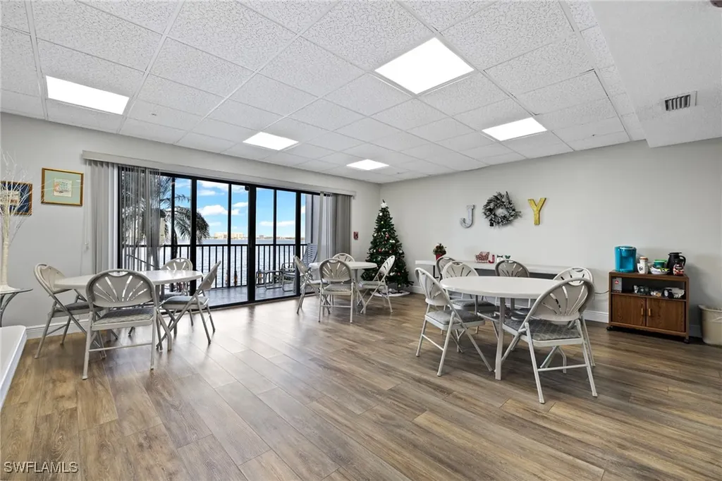 1925 Clifford Street Fort Myers FL 33901