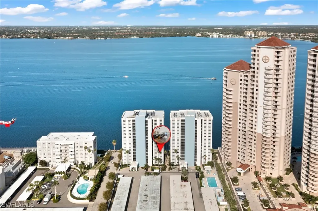 1925 Clifford Street Fort Myers FL 33901