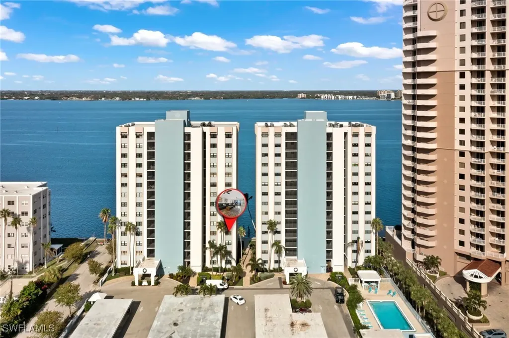 1925 Clifford Street Fort Myers FL 33901
