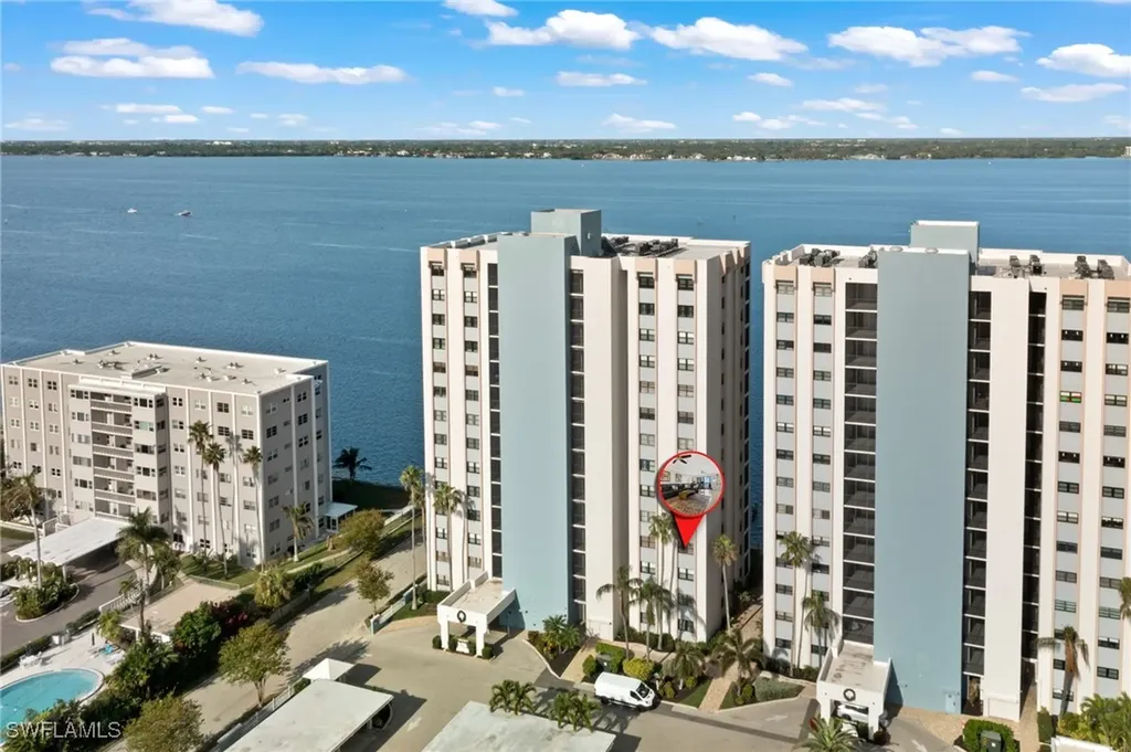 1925 Clifford Street Fort Myers FL 33901