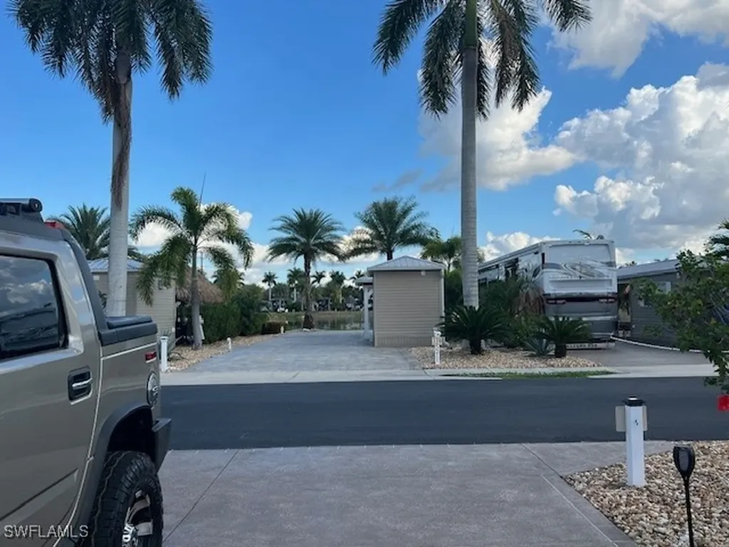 5212 Marsh Mallow Trail Fort Myers FL 33905