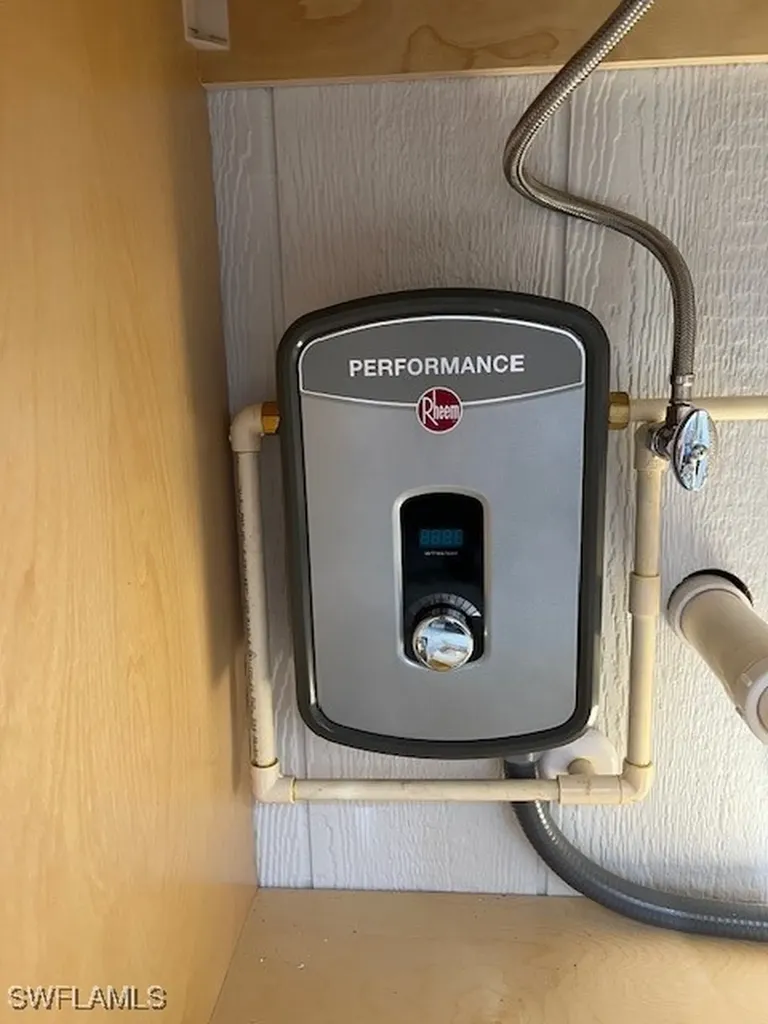 5210 Marsh Mallow Trail Fort Myers FL 33905