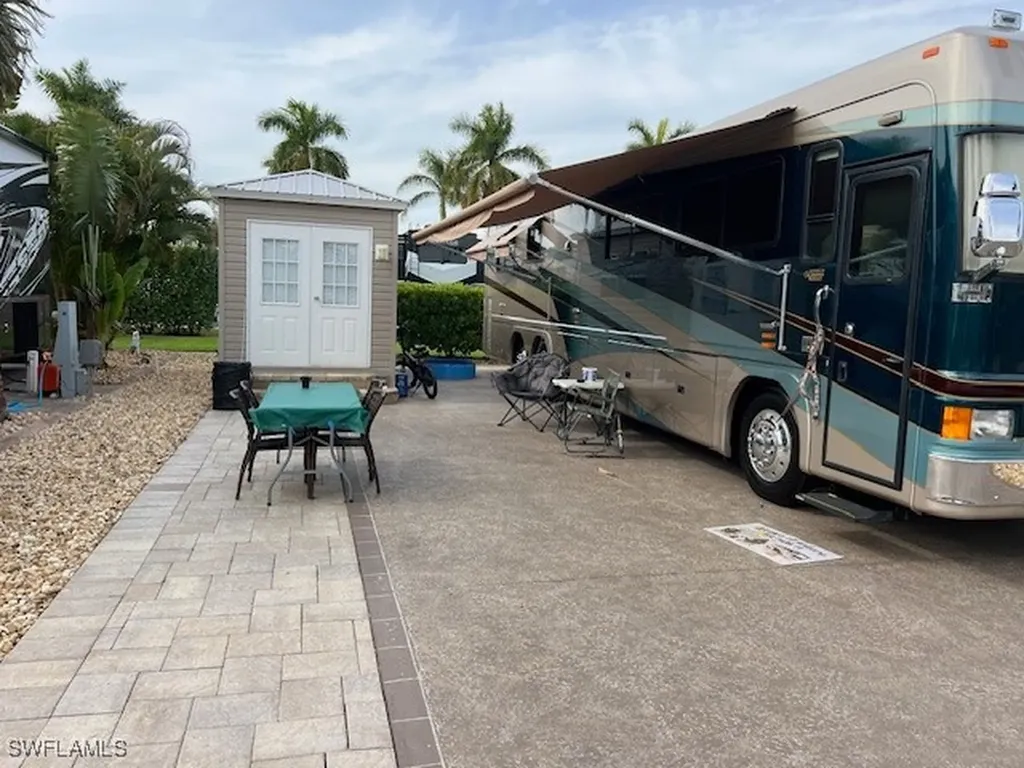 5210 Marsh Mallow Trail Fort Myers FL 33905