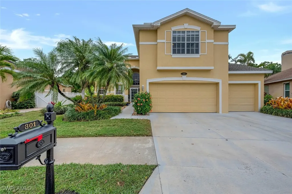 301 Spider Lily Lane Naples FL 34119