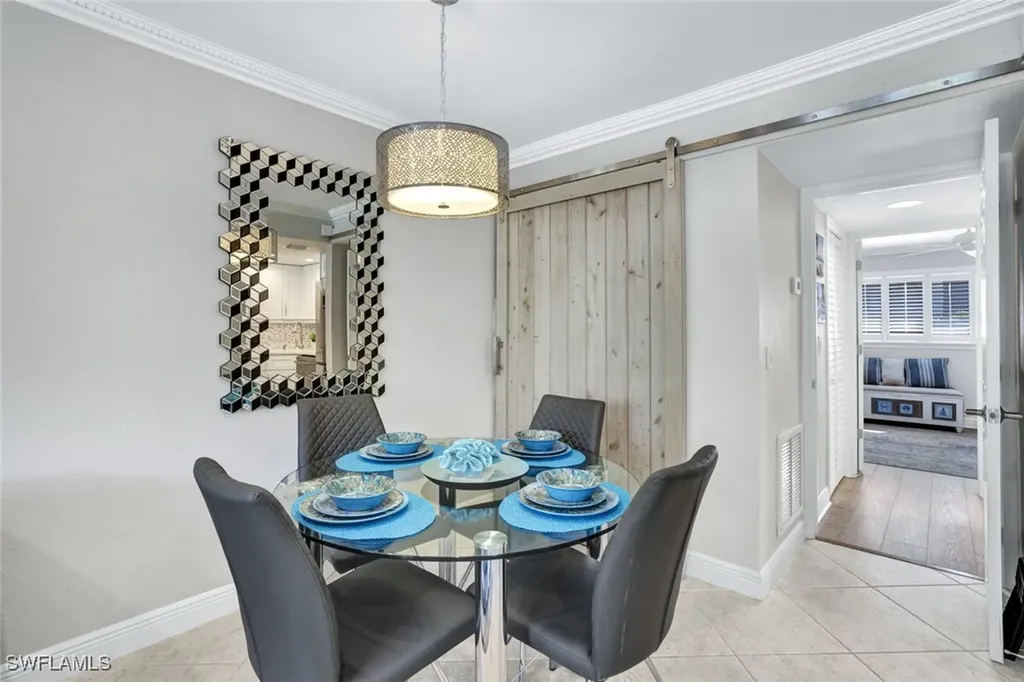 950 7th Avenue S Naples FL 34102