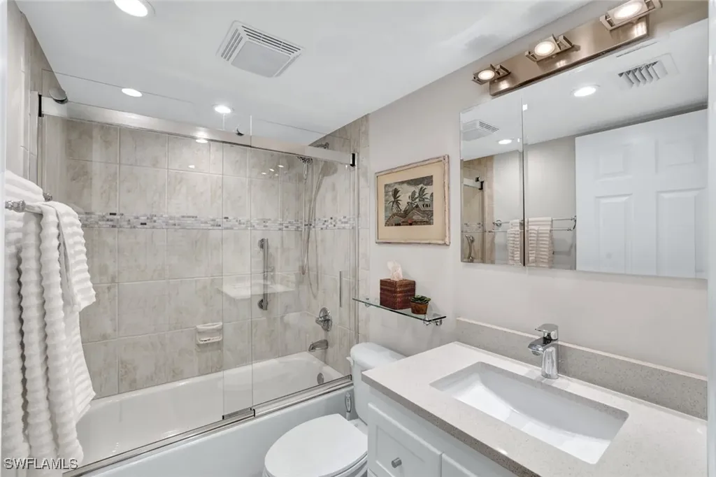 950 7th Avenue S Naples FL 34102