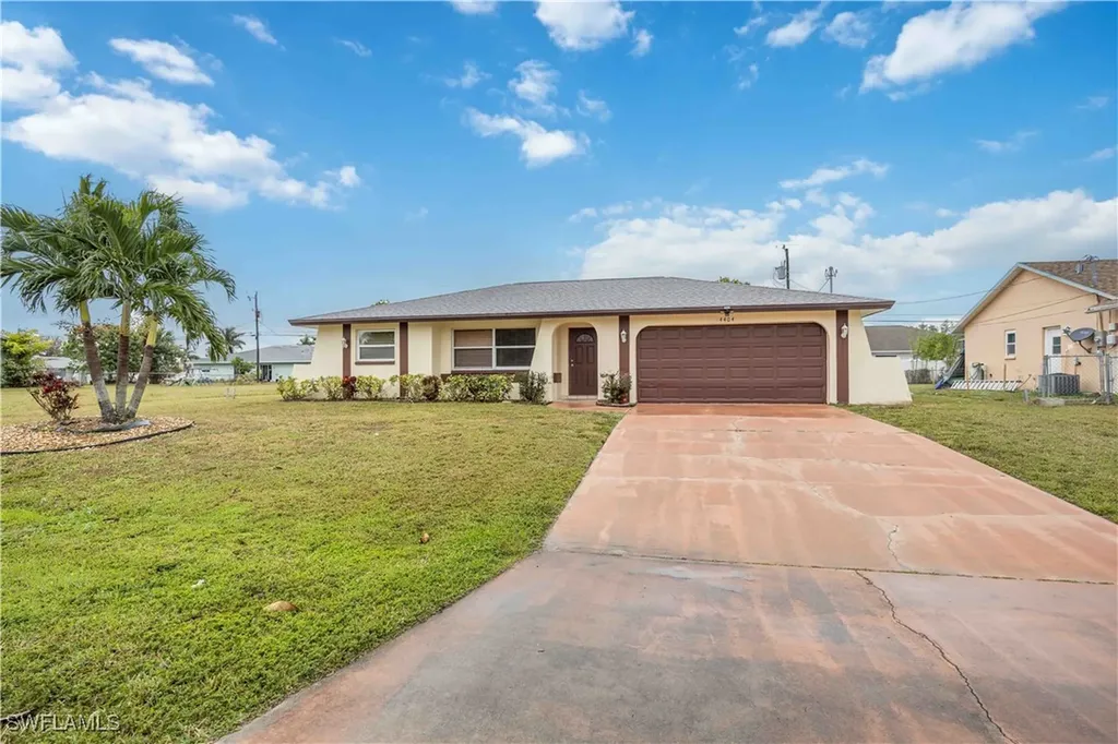 4404 SW 7th Avenue Cape Coral FL 33914