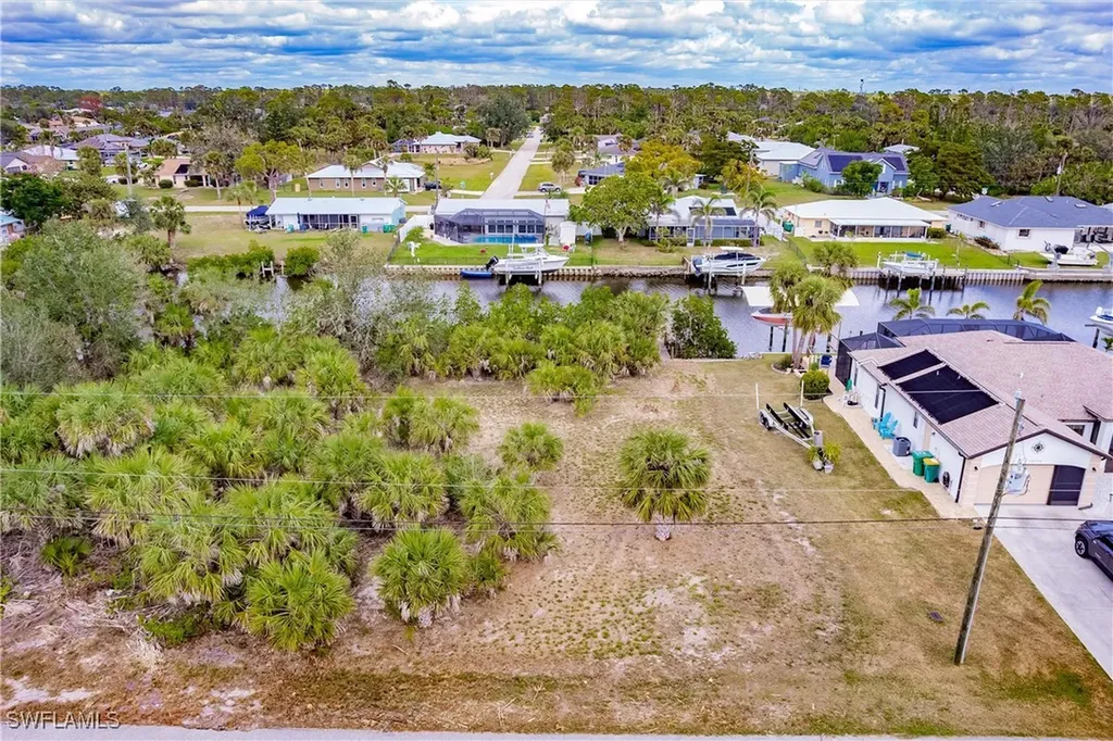 18286 Burkholder Circle Port Charlotte FL 33948