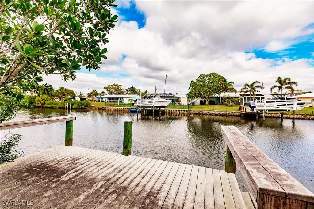 18286 Burkholder Circle Port Charlotte FL 33948