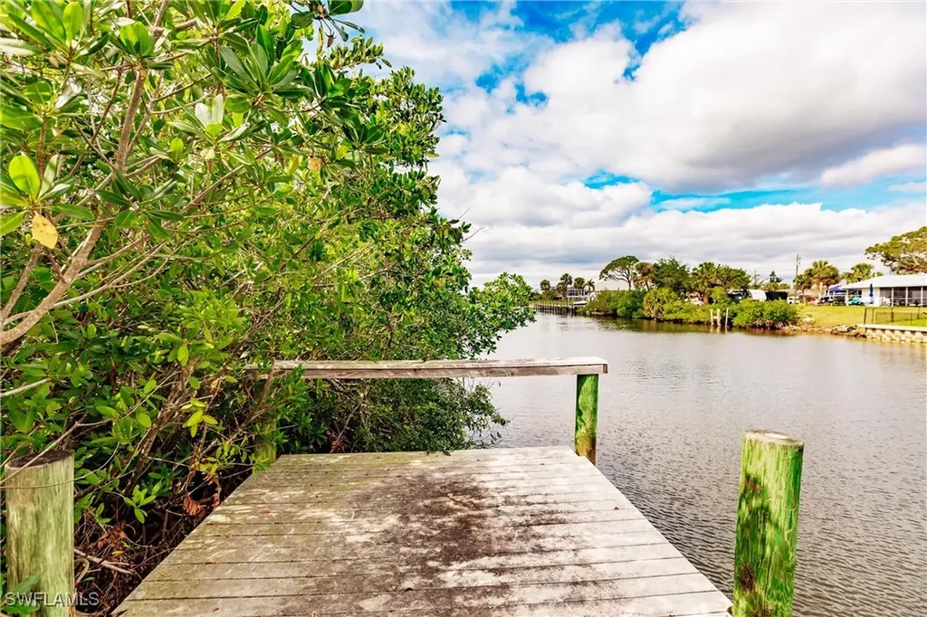 18286 Burkholder Circle Port Charlotte FL 33948