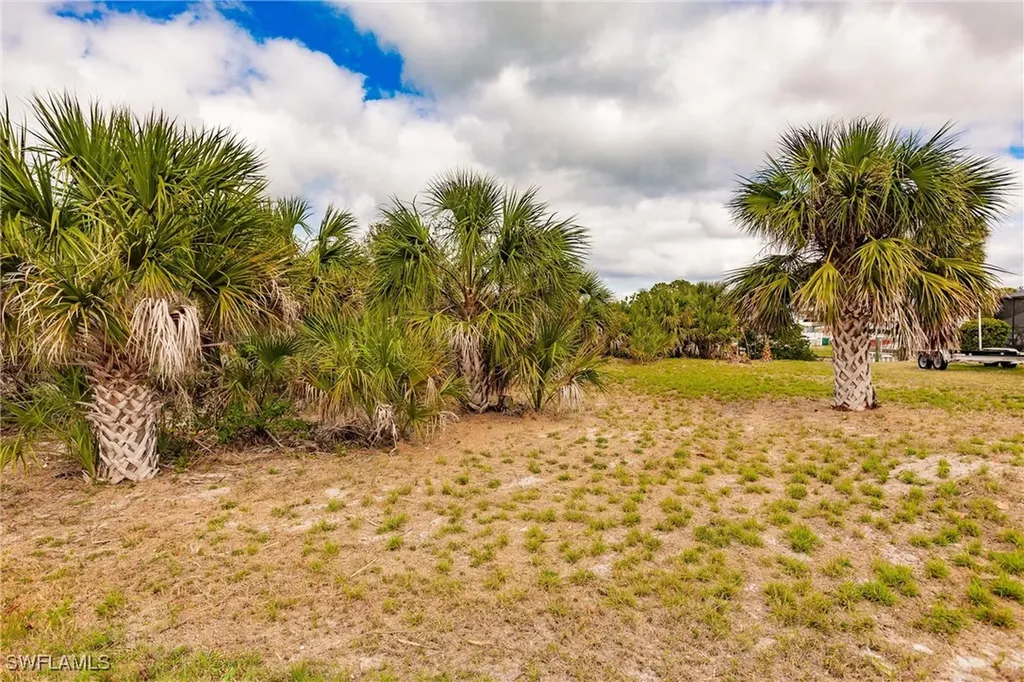 18286 Burkholder Circle Port Charlotte FL 33948