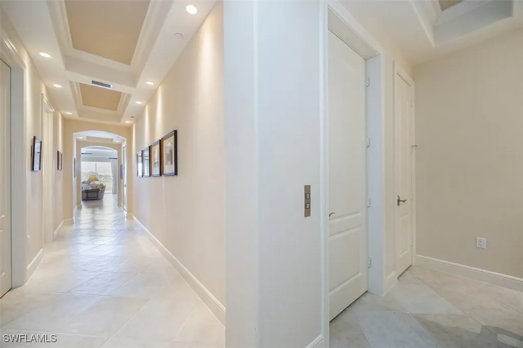 580 Avellino Isle Circle Naples FL 34119