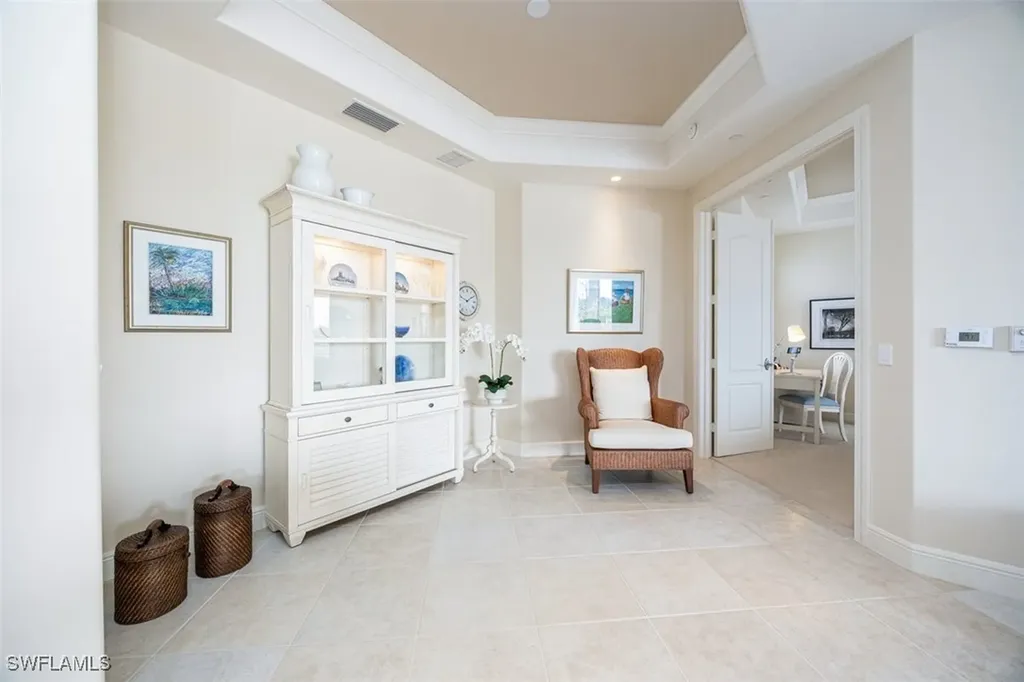 580 Avellino Isle Circle Naples FL 34119