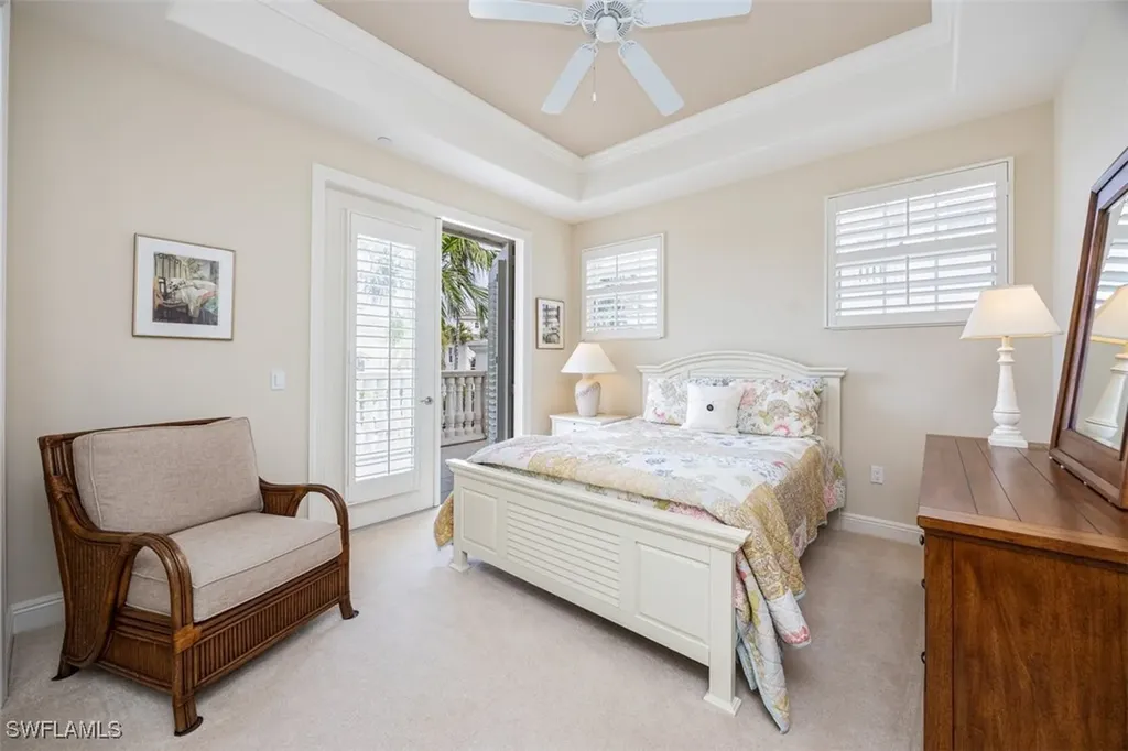 580 Avellino Isle Circle Naples FL 34119