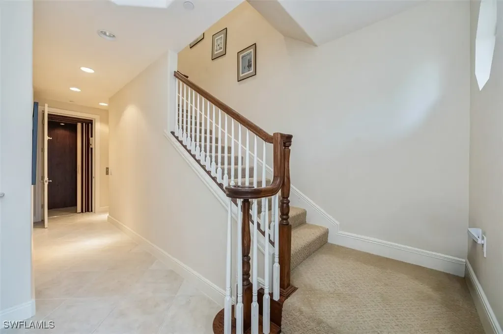 580 Avellino Isle Circle Naples FL 34119