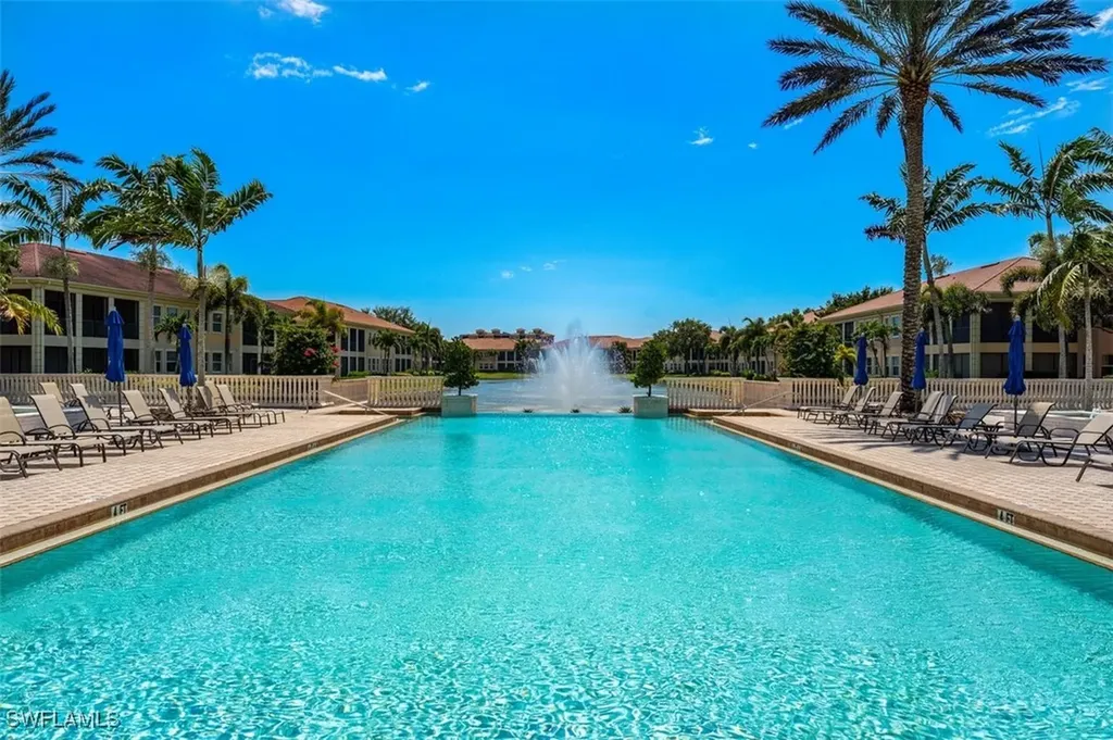 580 Avellino Isle Circle Naples FL 34119