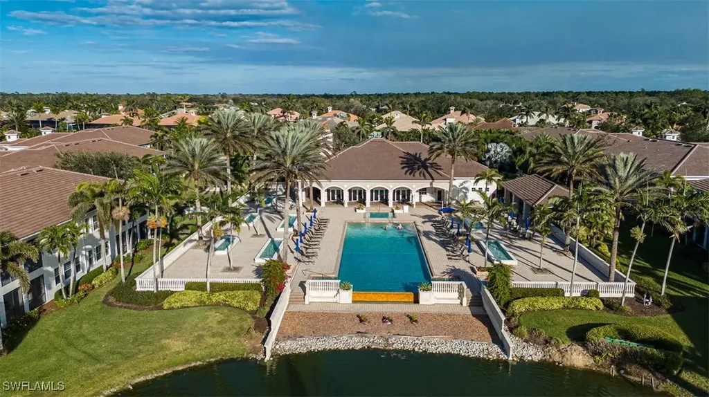 580 Avellino Isle Circle Naples FL 34119