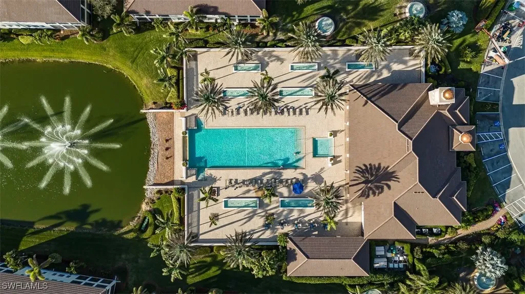 580 Avellino Isle Circle Naples FL 34119
