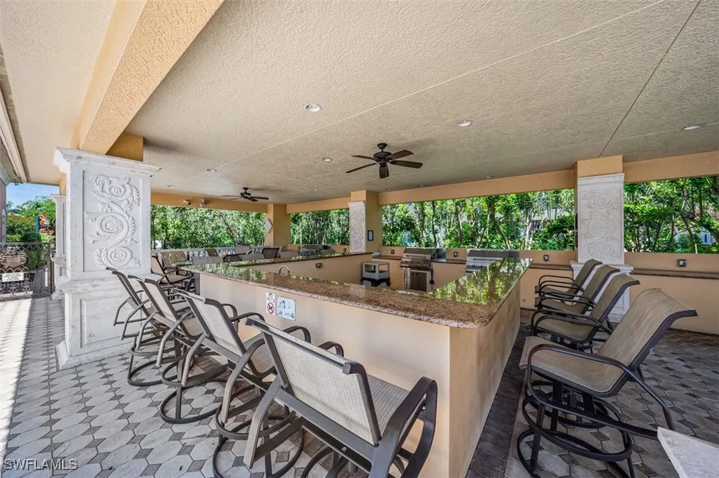 580 Avellino Isle Circle Naples FL 34119