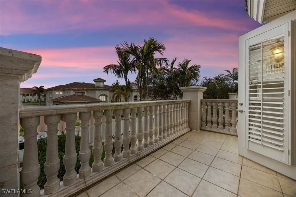 580 Avellino Isle Circle Naples FL 34119