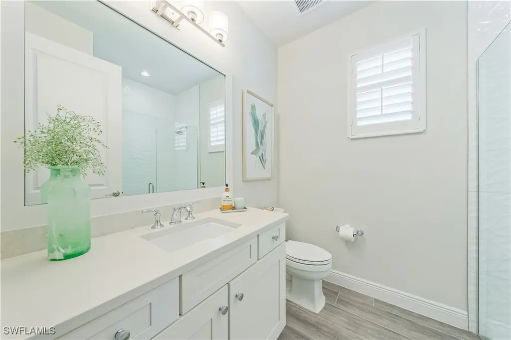 8918 Redonda Drive Naples FL 34114