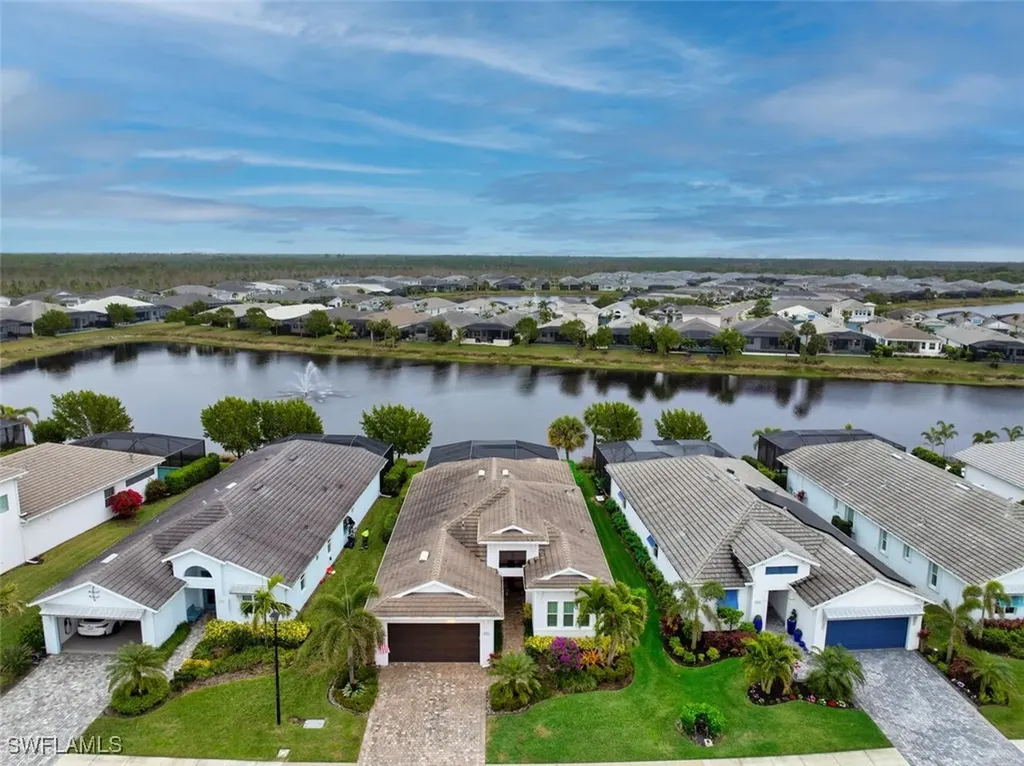 8918 Redonda Drive Naples FL 34114